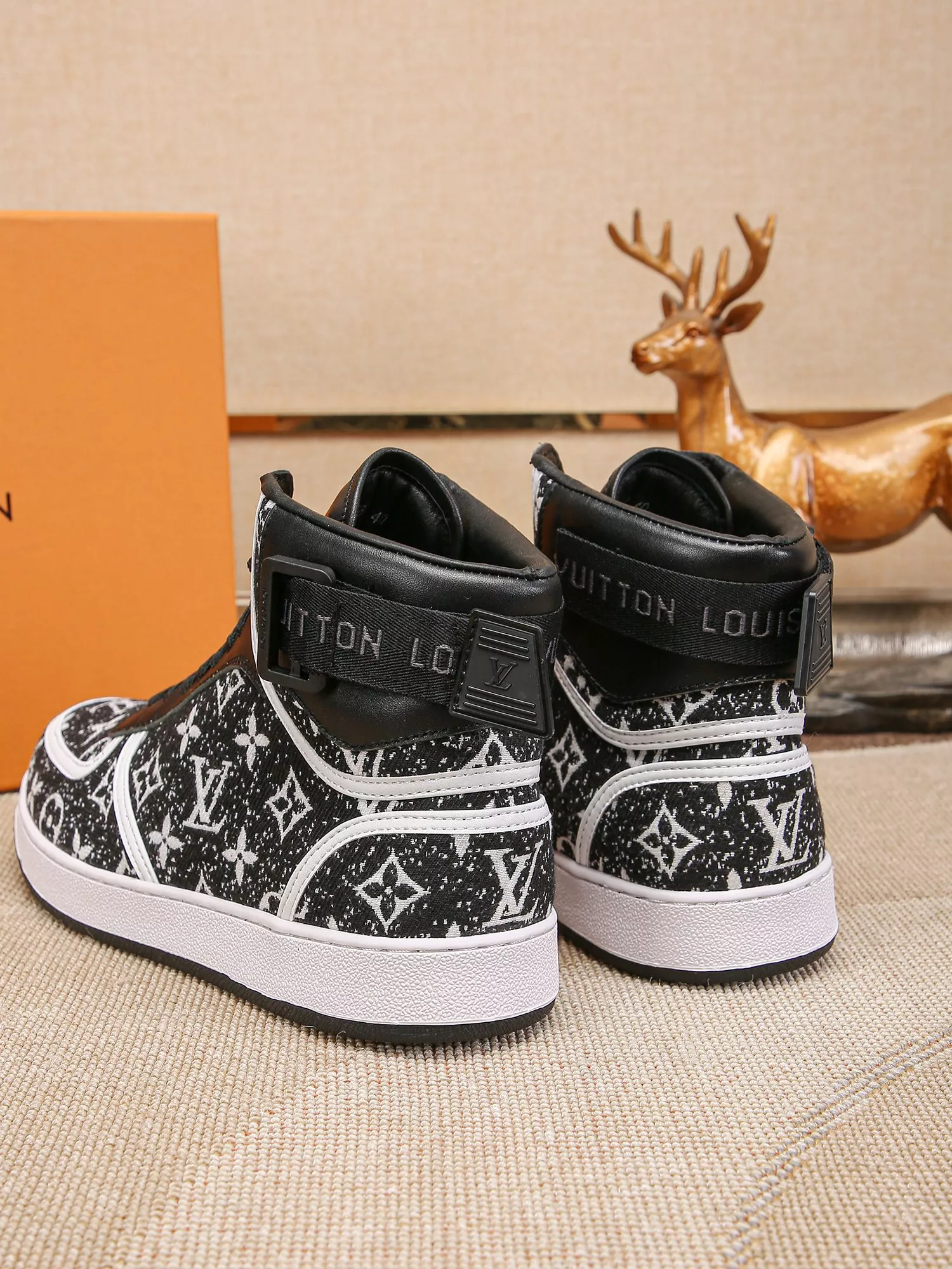 louis vuitton high tops chaussures pour homme s_12ba1b24